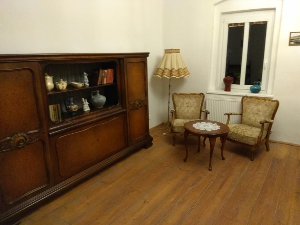 Penzion u Čermáka Ostrov  Exterior foto