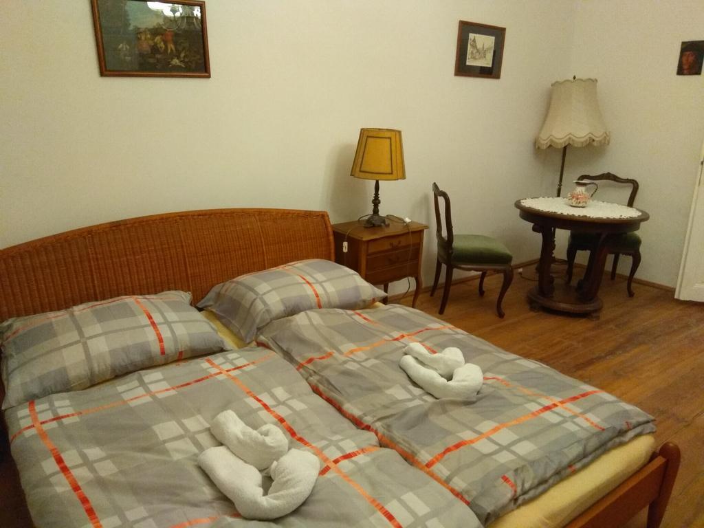 Penzion u Čermáka Ostrov  Exterior foto